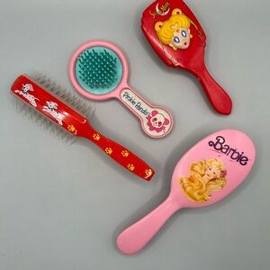 Vintage Brush Comb Lot Of 4 Sailor Moon Barbie Pinkie Panda 101 Dalmatians